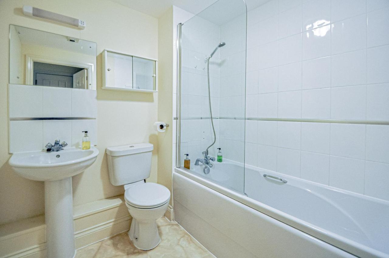 Kings Quarter - Four Bed Apartment - #0202 Мейденхед Экстерьер фото