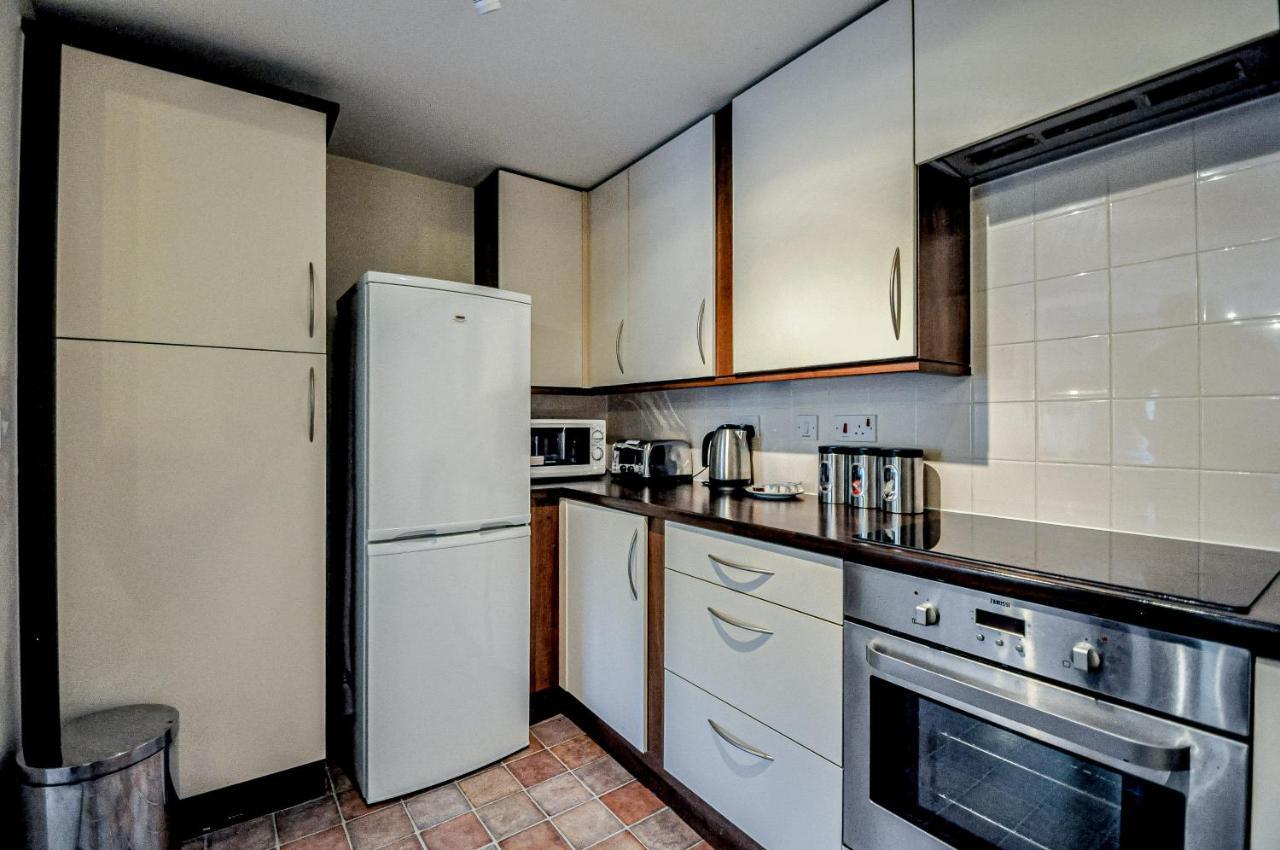 Kings Quarter - Four Bed Apartment - #0202 Мейденхед Экстерьер фото