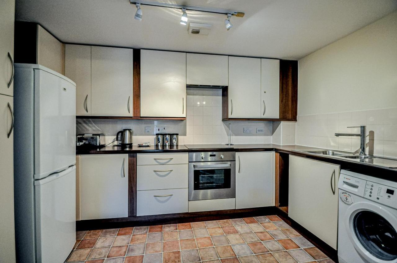 Kings Quarter - Four Bed Apartment - #0202 Мейденхед Экстерьер фото